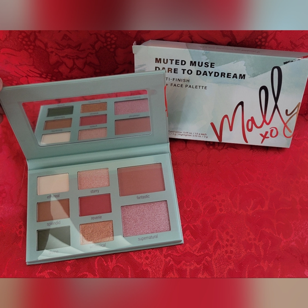 Mally Muted Muse Dare To Daydream Multi-finish Eye + Face Palette